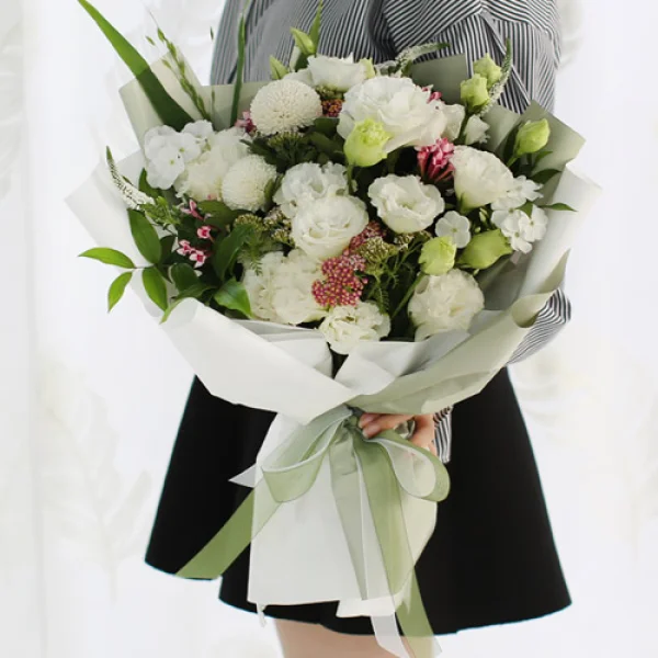 Pure Heart Bouquet 4