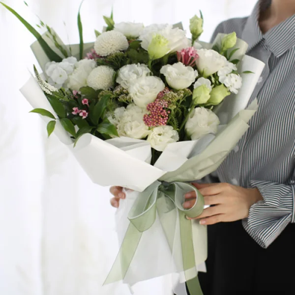 Pure Heart Bouquet 6