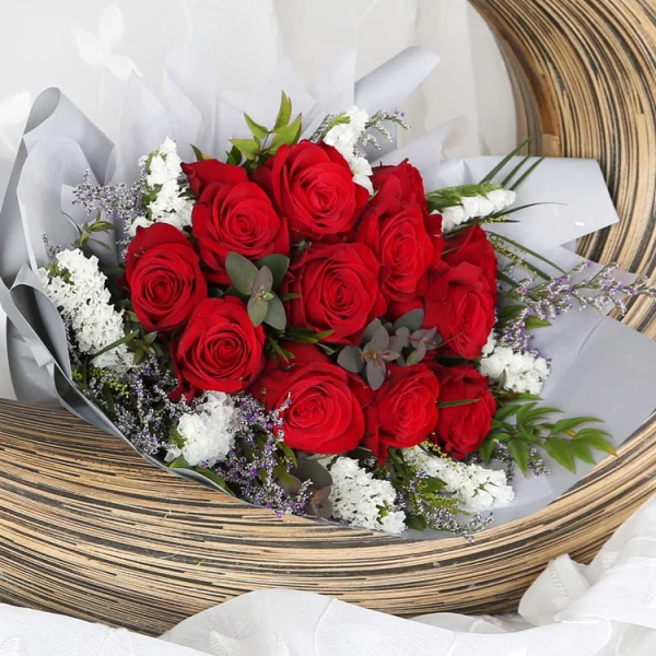 Passionate Embrace Bouquet 6
