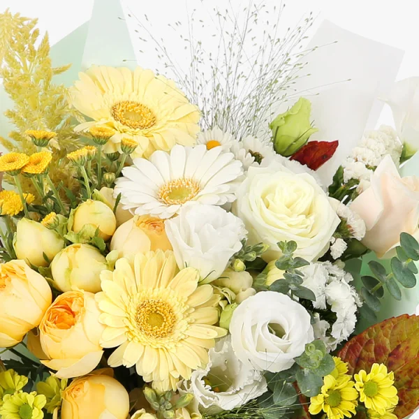 Whispering Smiles Bouquet 6