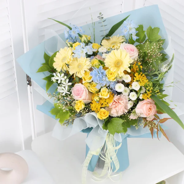 Joyful Moments Bouquet 4