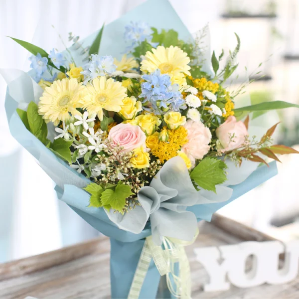 Joyful Moments Bouquet 5