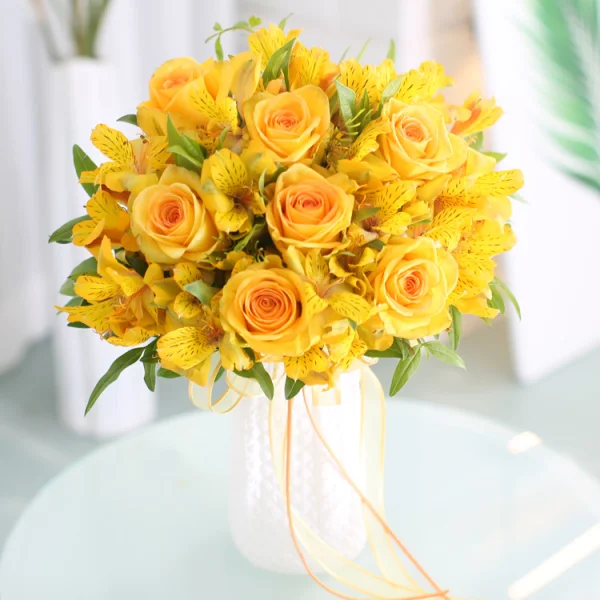 Golden Radiance Bouquet 5